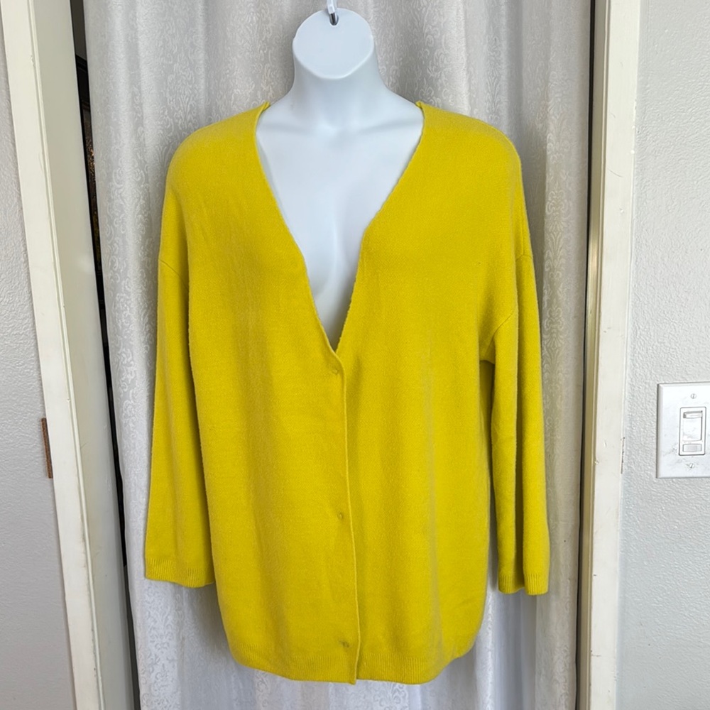 Yellow Women's Sweater Jacket Sz: XXL